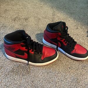 Men’s retro red and black Nike Jordan’s